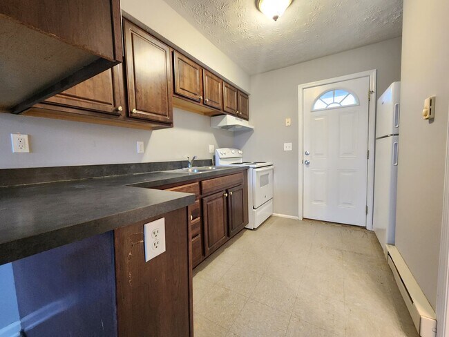 Foto del edificio - 1784 Lisle Ave