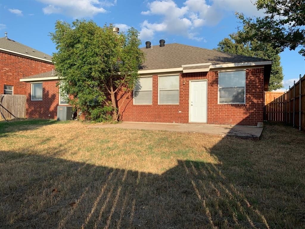 3221 Mulholland Rd, Corinth, TX 76210 House Rental in Corinth, TX