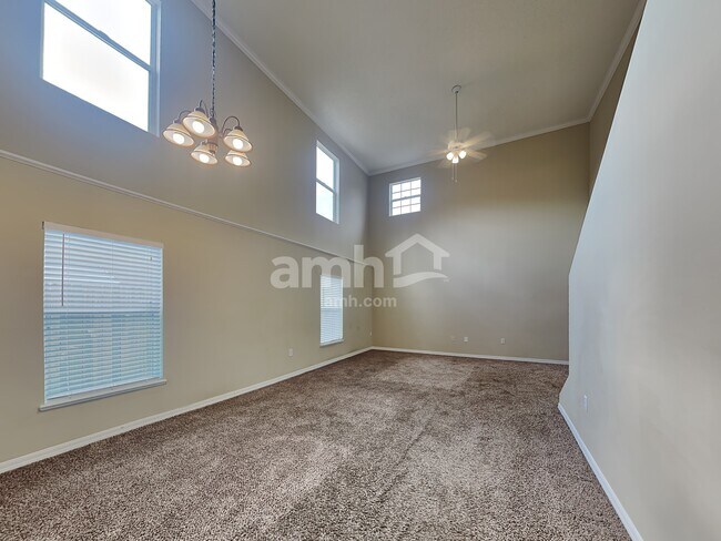 Building Photo - 13727 Gentle Woods Ave