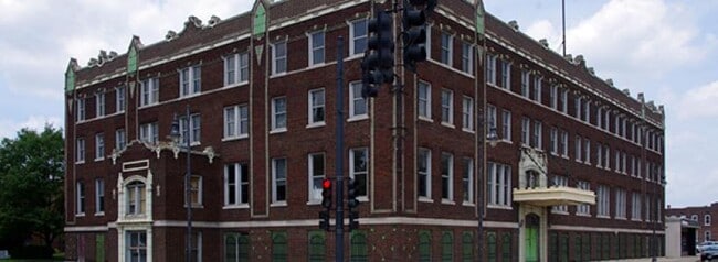 Building Photo - Edison Ave. Lofts