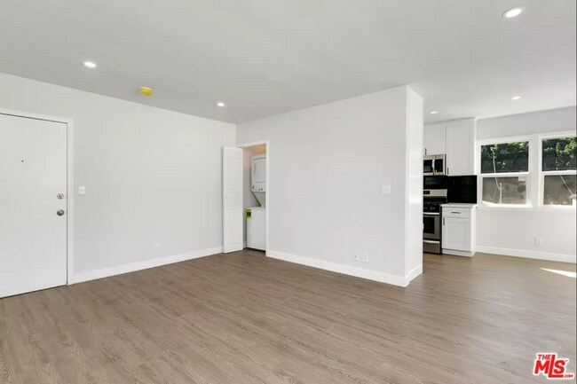 Foto del edificio - 1345 Constance St
