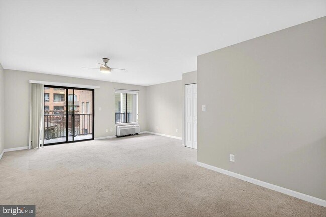 Foto del edificio - 1020 N Stafford St