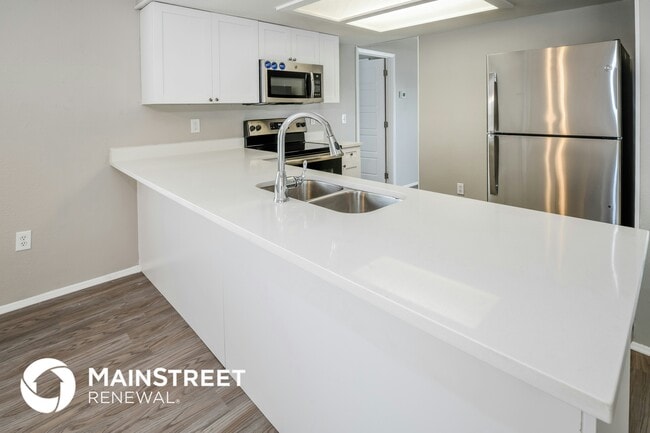 Building Photo - 13239 Asbury St