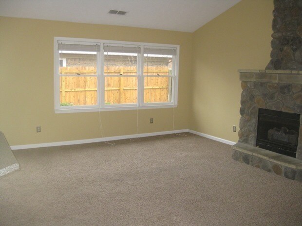 Foto del edificio - 3 BR Ranch.  Privacy Fenced Backyard.   20260604