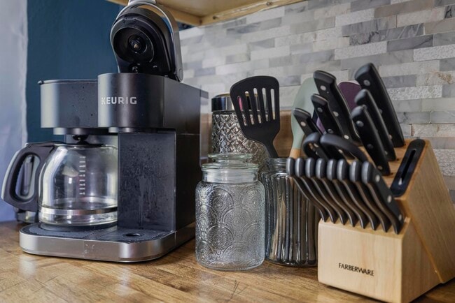 Foto del edificio - 820 Florida Ave