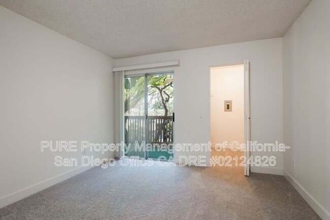 Foto del edificio - 6406 Friars Rd