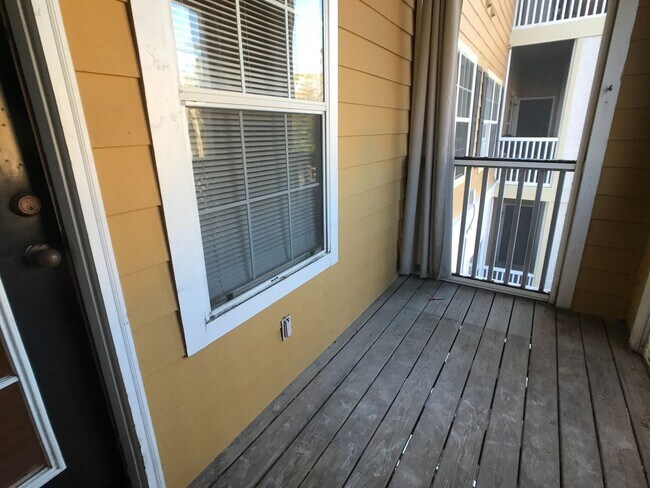 Foto del edificio - 3204 Walden Park Dr