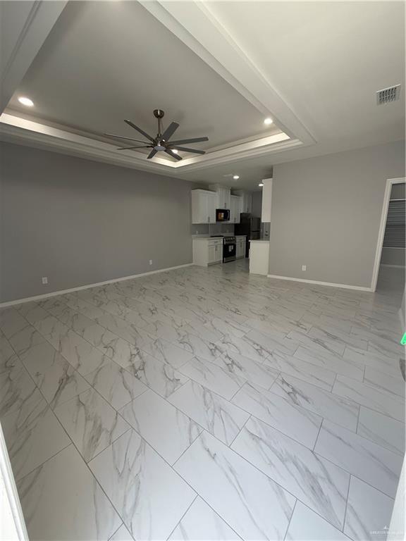 Building Photo - 12 Elsham Ave