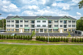 Building Photo - The Diamond at Warren