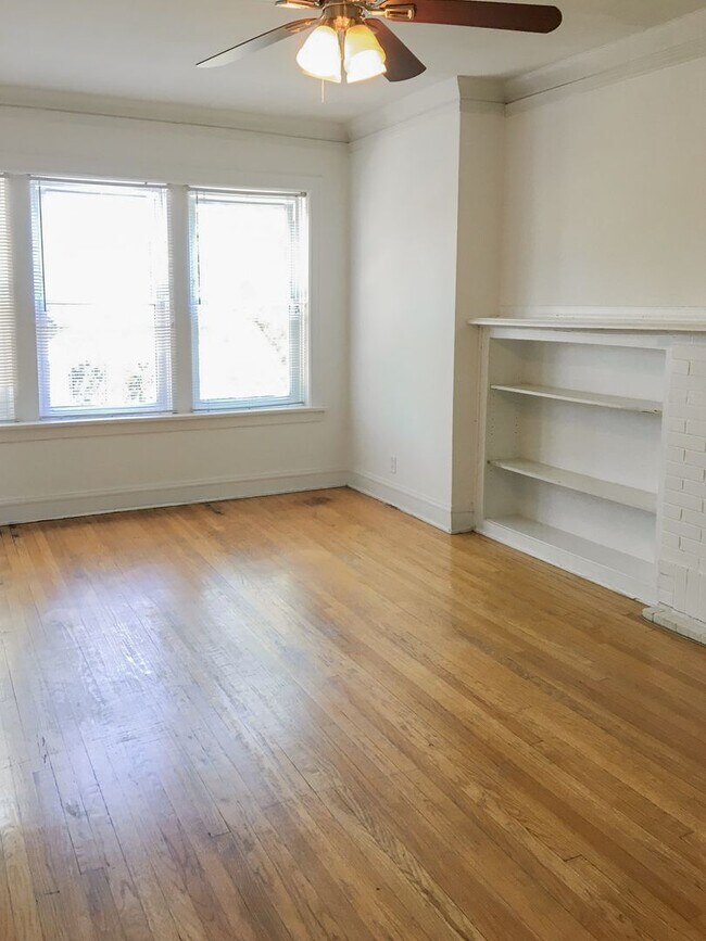 Foto del edificio - 2016 W Ainslie St