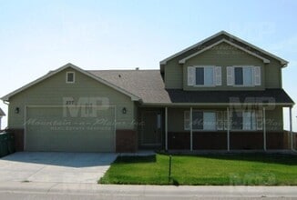 Building Photo - 277 S Ursula Ave