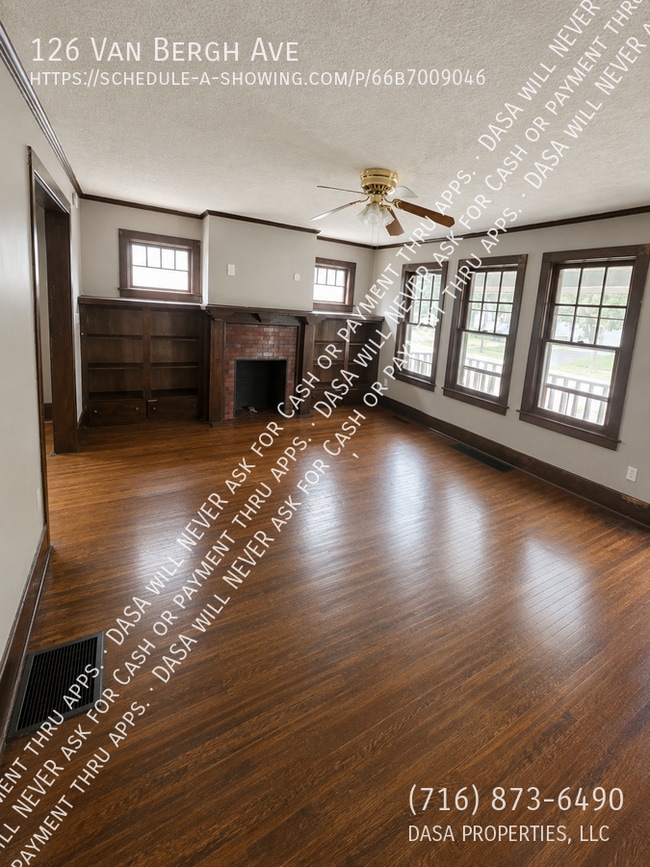 Building Photo - 126 Van Bergh Ave