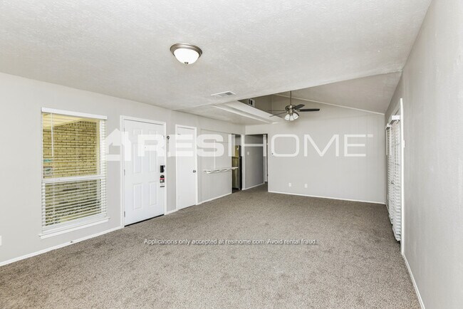 Building Photo - 3505 Finley Road