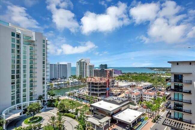 Foto del edificio - 301 Quay Commons Dr