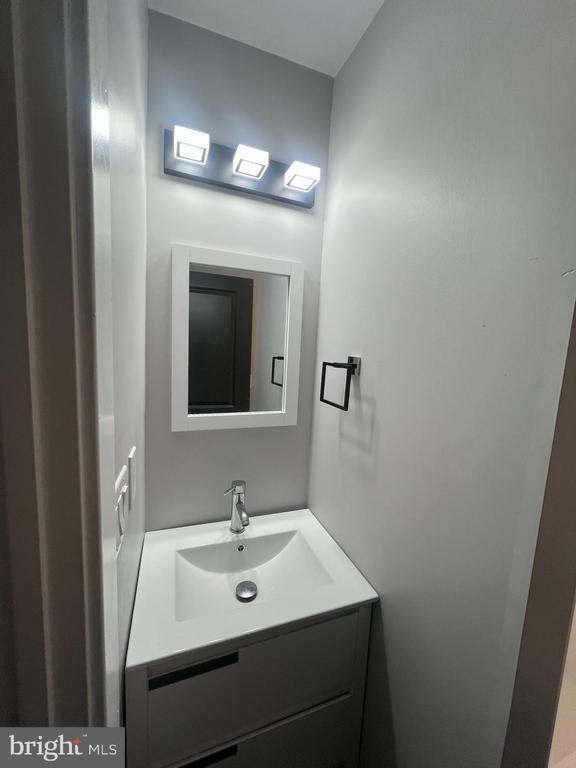 Foto del edificio - 323 S 51st St
