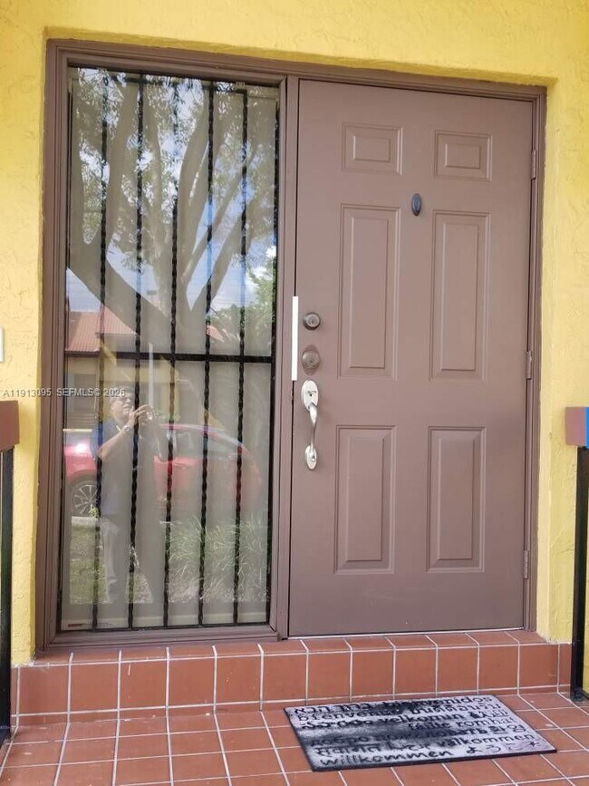 Foto del edificio - 5975 SW 137th Ave