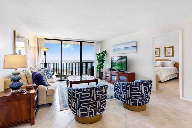 Foto del edificio - 300 Ocean Trail Way