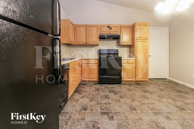 Building Photo - 7142 Sun Court