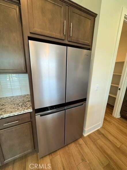 Foto del edificio - 25074 Graythorne Dr