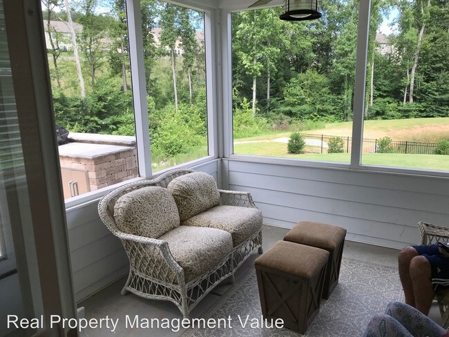 Foto del edificio - 5 br, 6 bath House - 124 Elk Shoal Lane