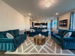 Building Photo - 5125 Mink Ct