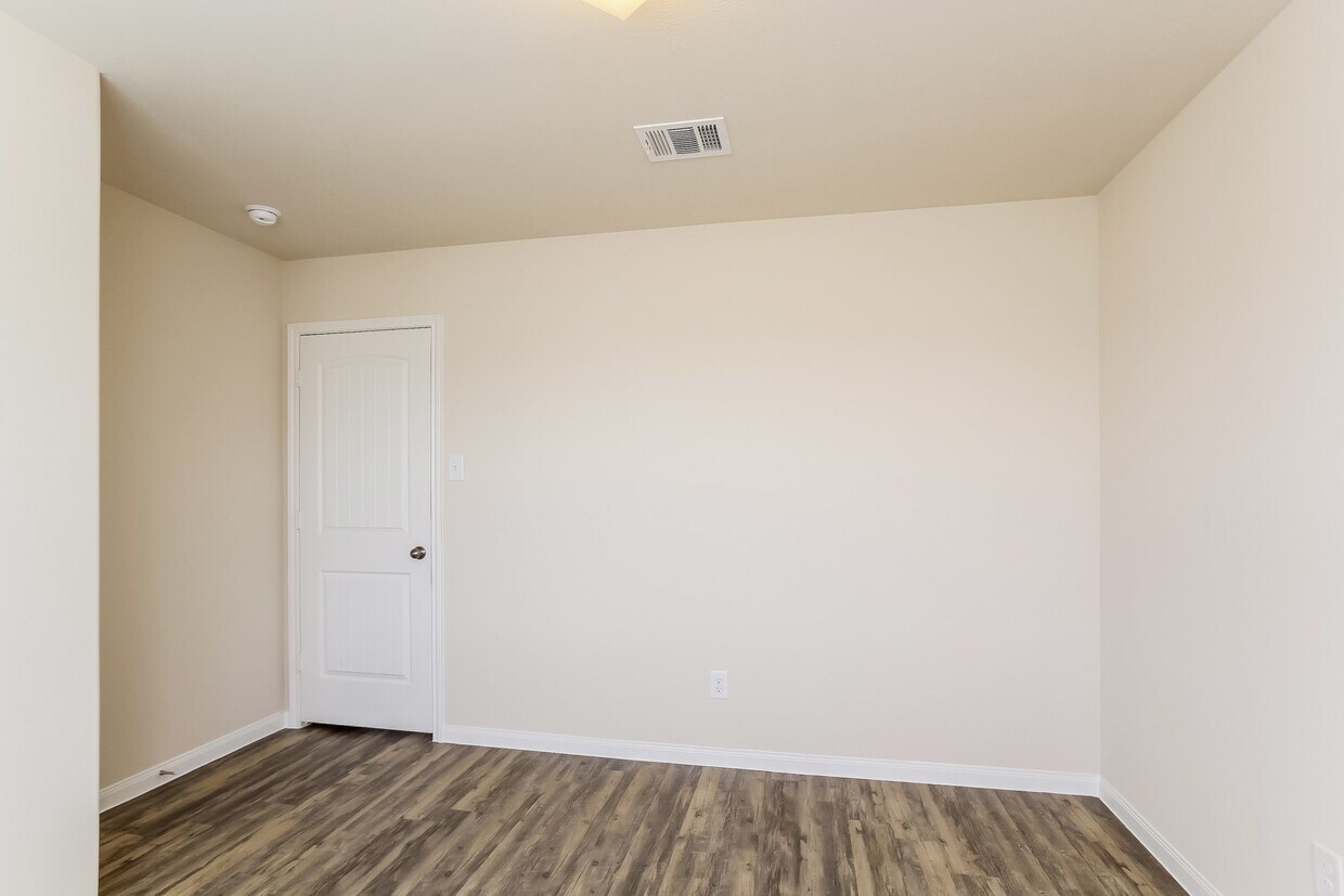 Building Photo - 12023 Pia Drive