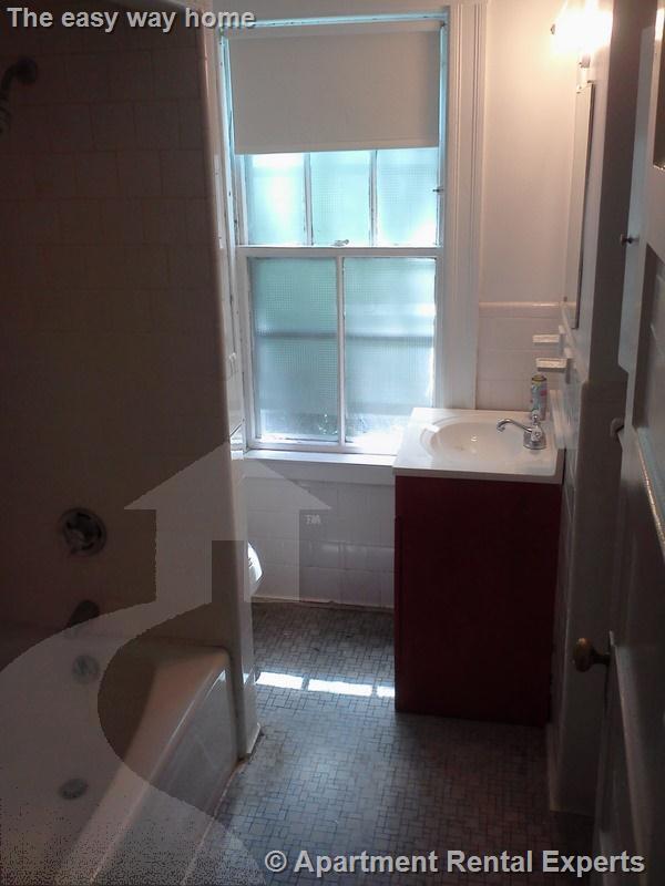 Building Photo - 65 Langdon St