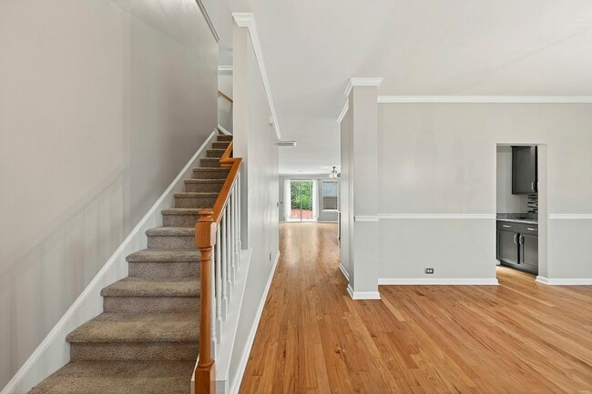 Building Photo - 194 Cypress Forest Dr