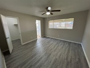 Building Photo - 2503 Austin Ave