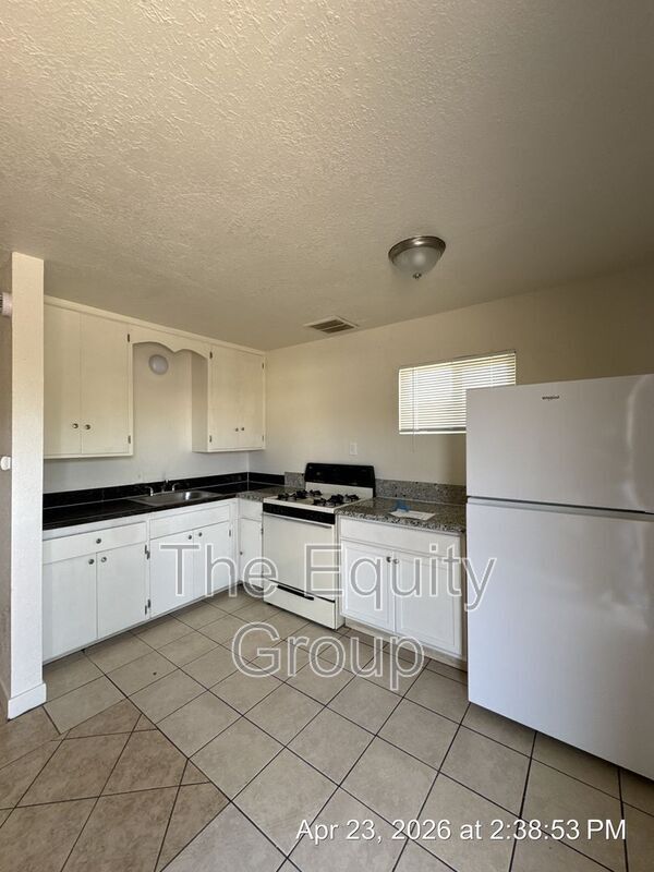 Foto del edificio - 340 S Blackstone St