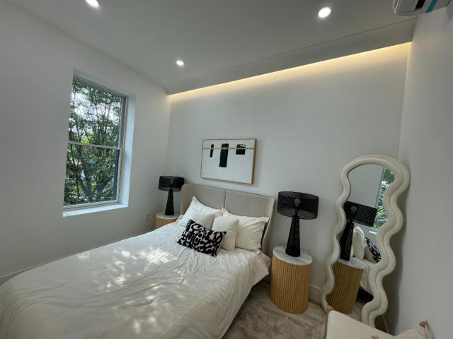 Foto del edificio - 2 bedroom in BROOKLYN NY 11218