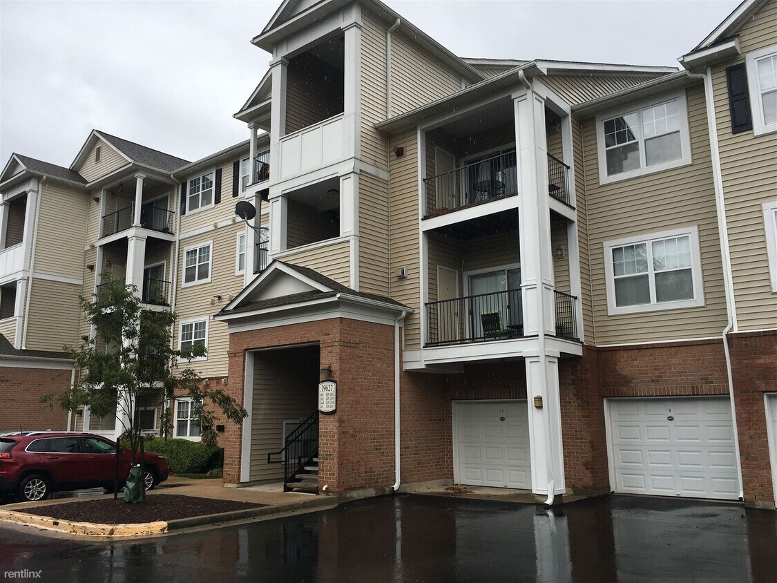 19627 Galway Bay Circle Unit Apt 402, Germantown, MD 20874 Condo for