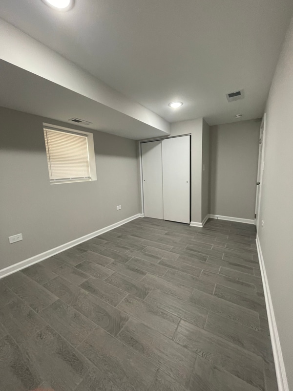 Building Photo - 5924 S Rockwell St