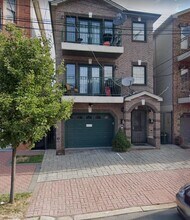 Building Photo - 138 Logan Ave