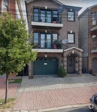 Building Photo - 138 Logan Ave