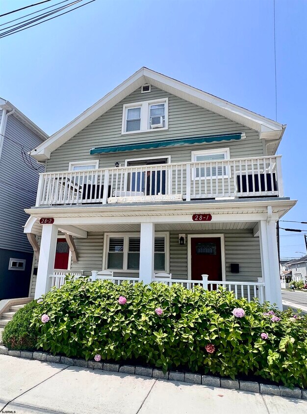 28 N Washington Ave Unit 2, Ventnor City, NJ 08406 Condo for Rent in