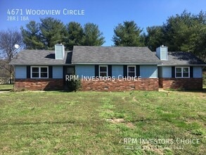 Building Photo - 4671 Woodview Cir