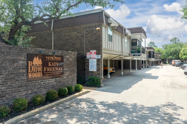 7555 Katy Fwy - Entrance - Bayou Woods