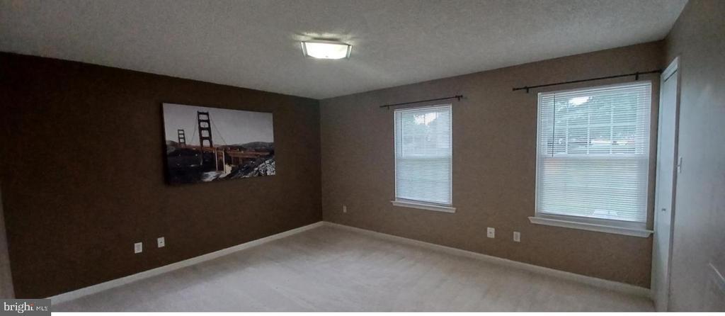 12219 Chaucer Ln Unit 12219, Woodbridge, VA 22192 - Room for