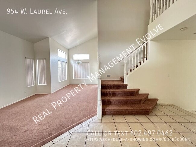 Building Photo - Large Gilbert Home