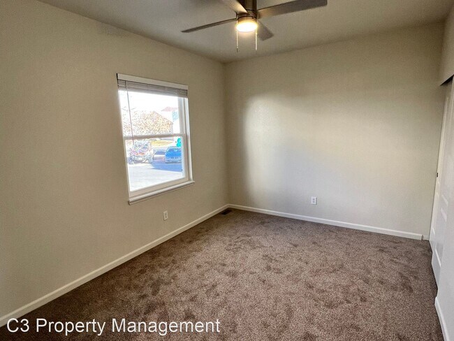 Foto del edificio - 3 br, 2 bath House - 3966 Vail Ct