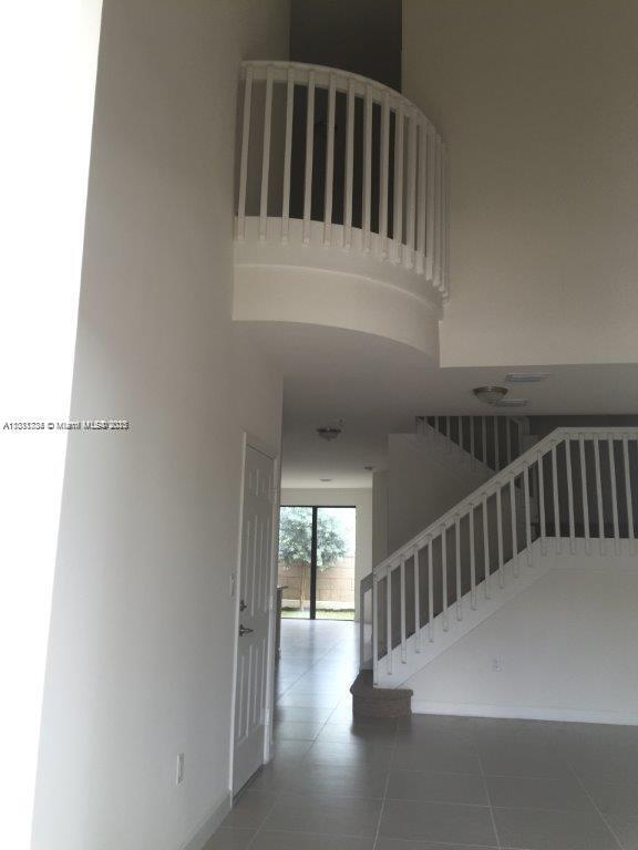Building Photo - 6055 NW 104th Ct