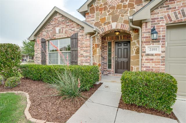 Foto del edificio - 2101 Willow Creek Dr