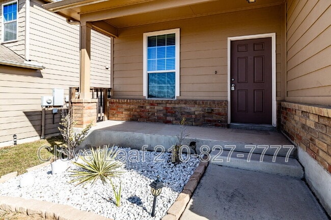 Building Photo - 9528 Madison Creek