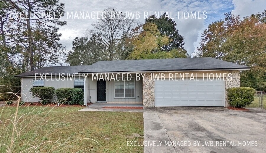 Primary Photo - 1794 Doloma St