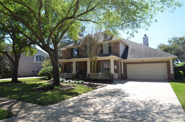 Foto del edificio - 1310 Wildwood Ln