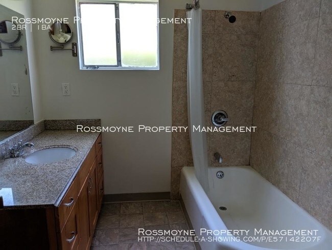 Building Photo - 2 bedroom in Burbank CA 91505