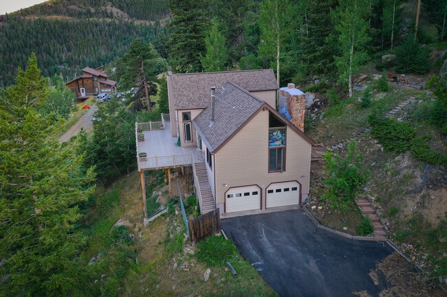 Building Photo - 114 Forest Dr