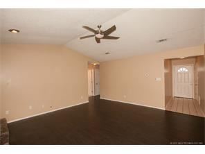 Building Photo - 4004 W Pittsburg Cir