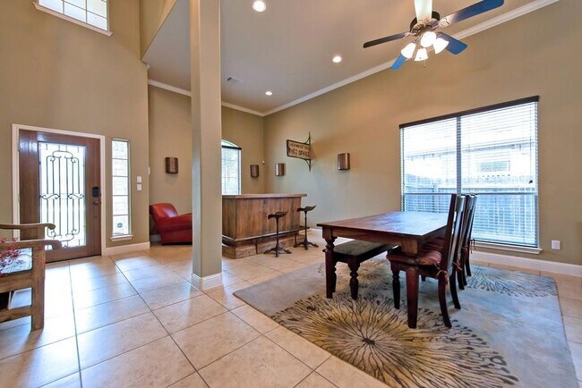 Building Photo - 7609 Jaborandi Dr